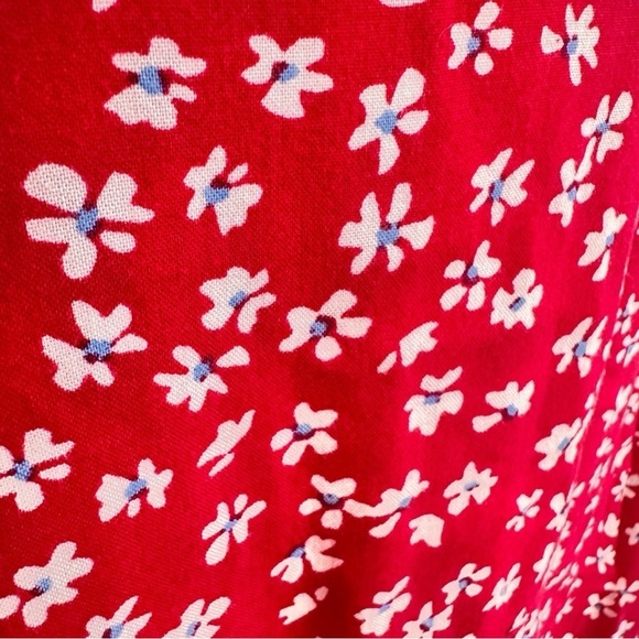 Vince Camuto - Women's Red Floral-print Paneled Smocked-back Challis Tank Dress - Picture 16 of 16